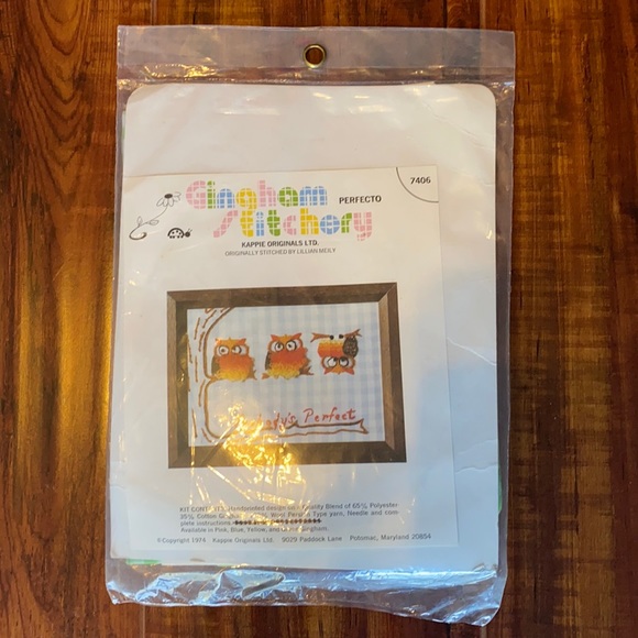 Vintage Gingham Owls Nobody’s Perfect Craft Kit - Picture 2 of 8